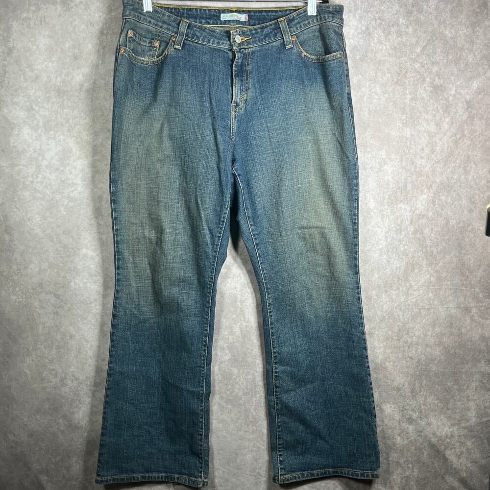 Levi's 515 Jeans Womens Size 18M Blue Medium Wash Denim Bootcut High Rise Casual